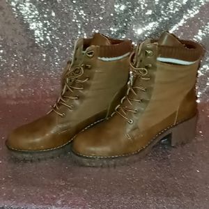 Brand new womens winter boots